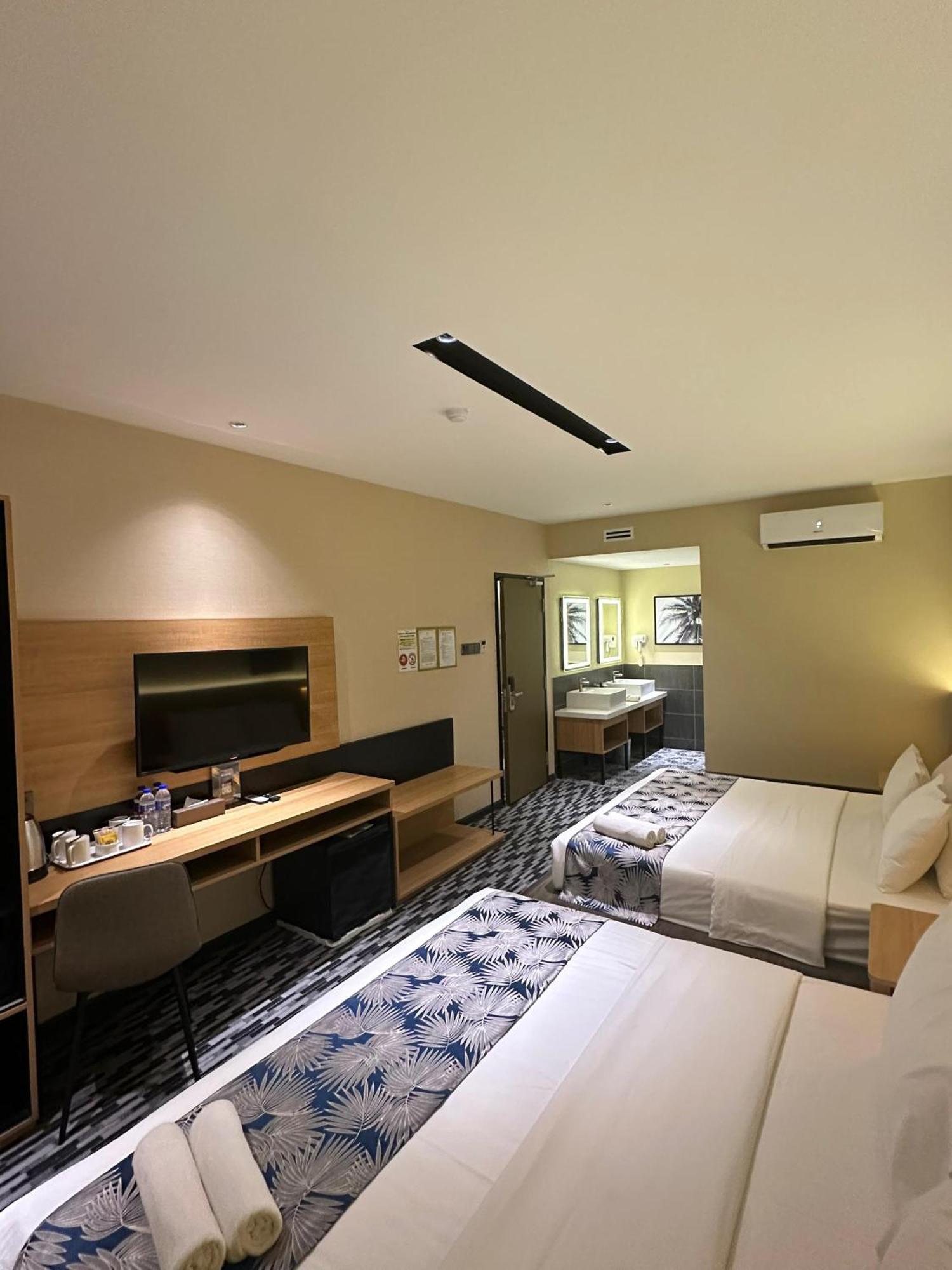 Nb Hotel Johor Bahru Dış mekan fotoğraf