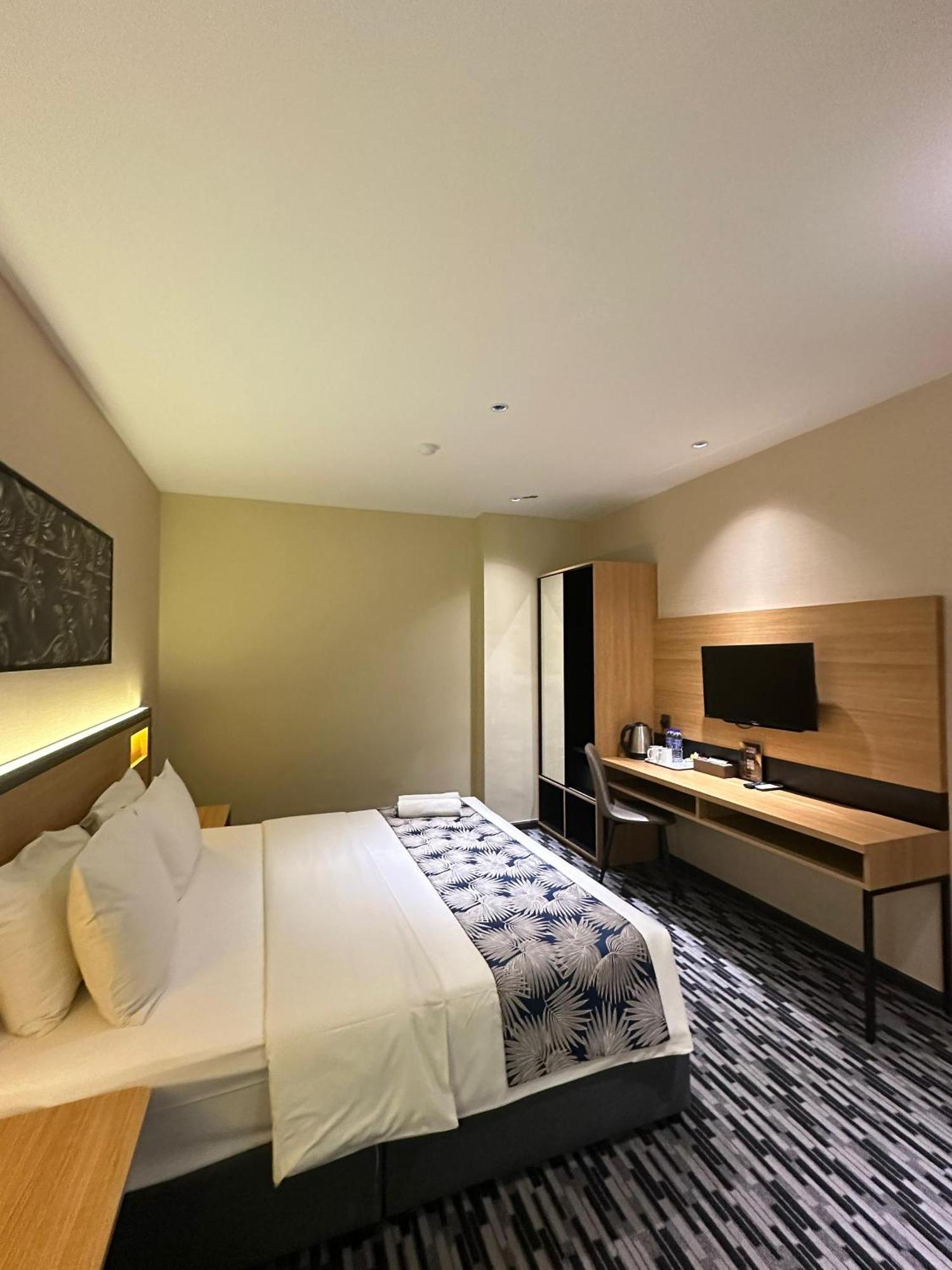 Nb Hotel Johor Bahru Dış mekan fotoğraf