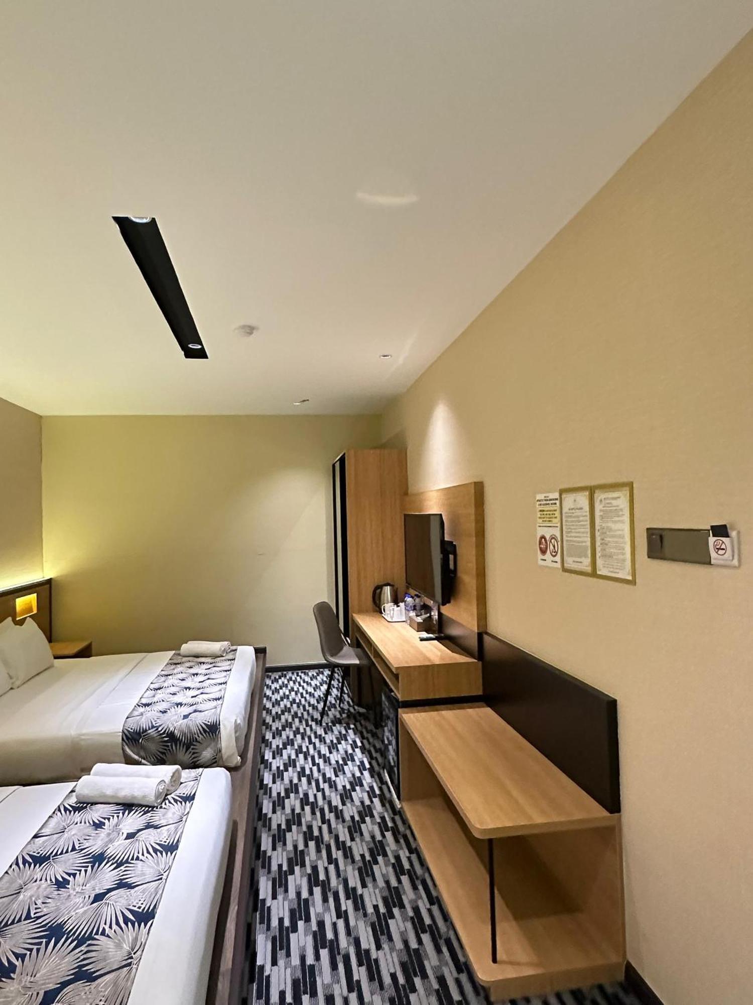 Nb Hotel Johor Bahru Dış mekan fotoğraf