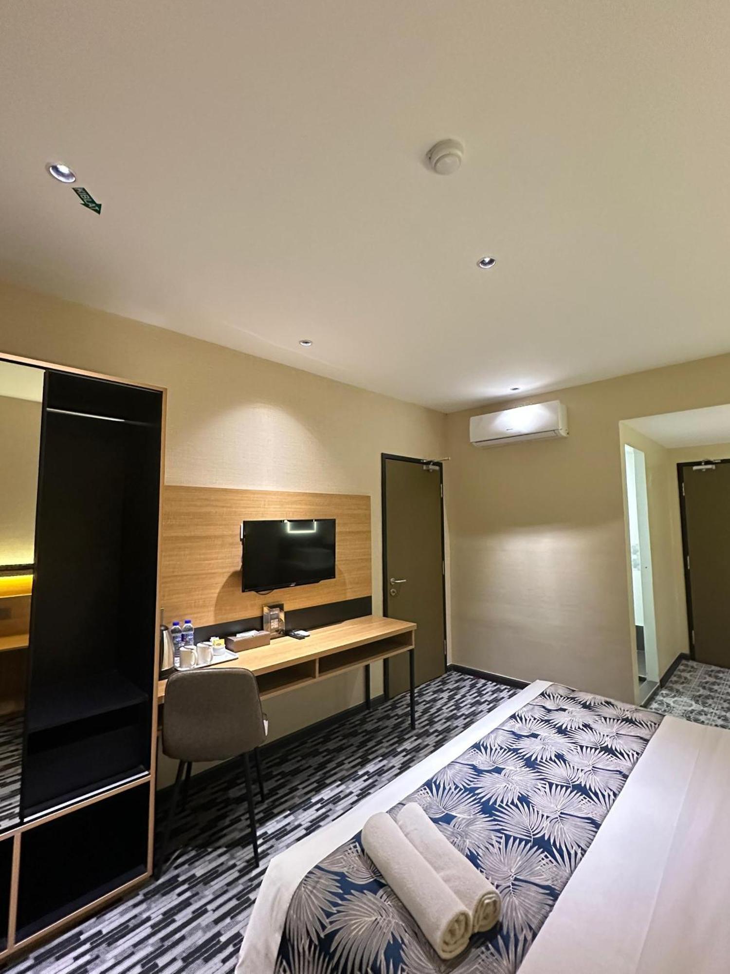 Nb Hotel Johor Bahru Dış mekan fotoğraf