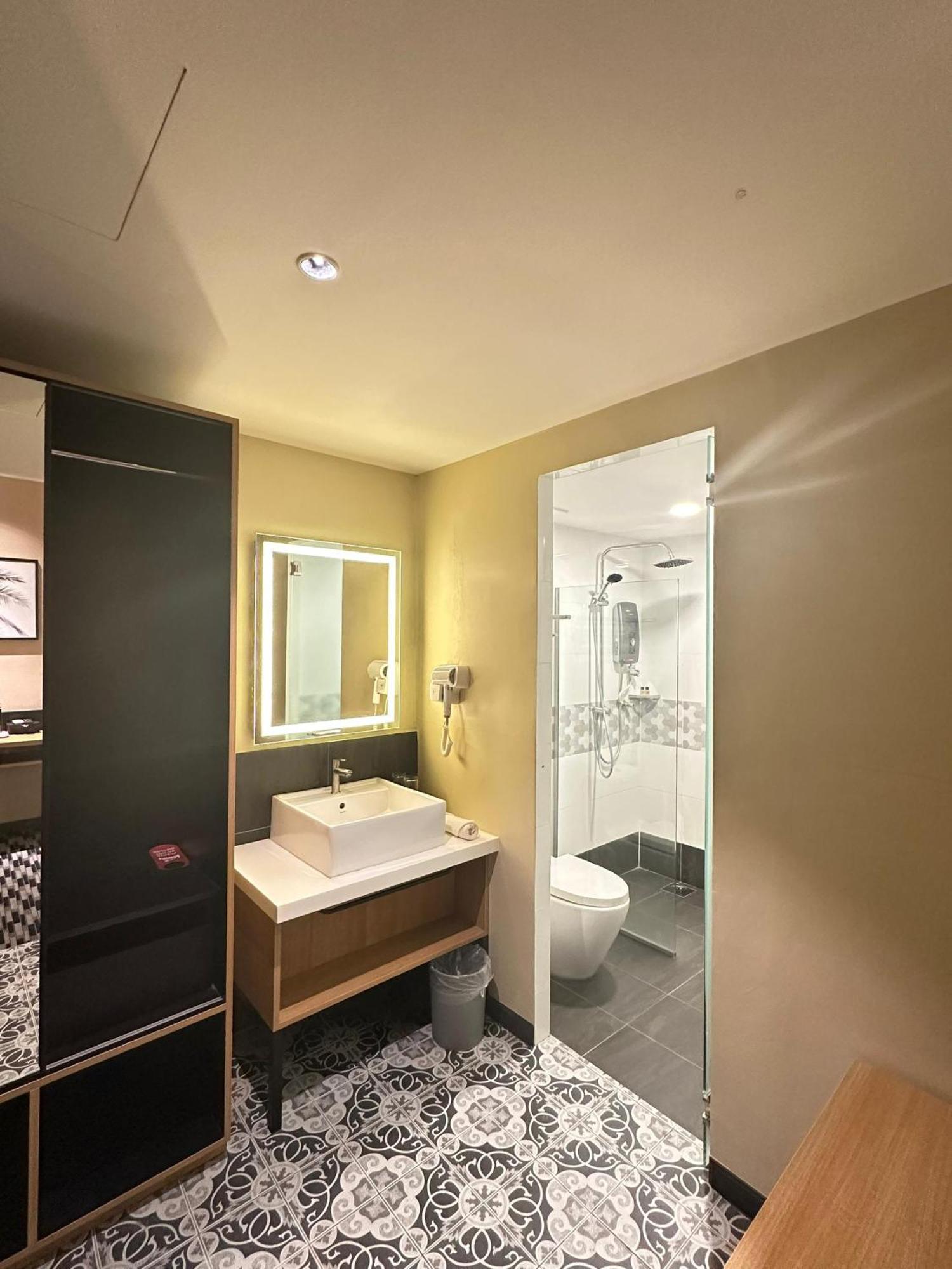 Nb Hotel Johor Bahru Dış mekan fotoğraf